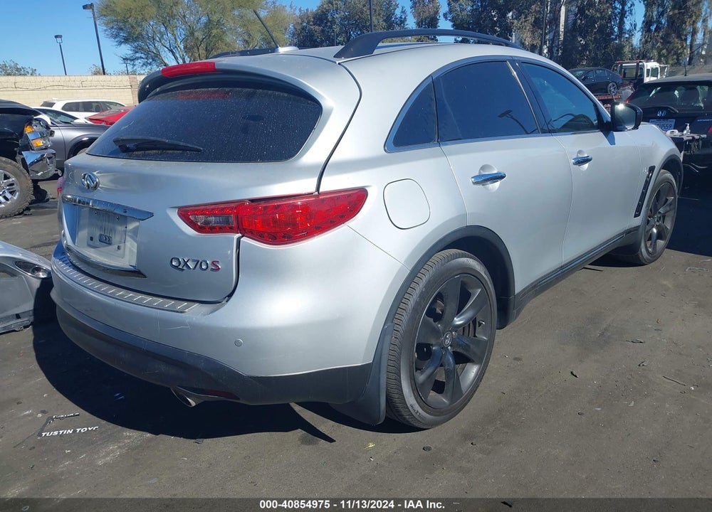 2017 INFINITI QX70 VIN: JN8CS1MW5HM414573