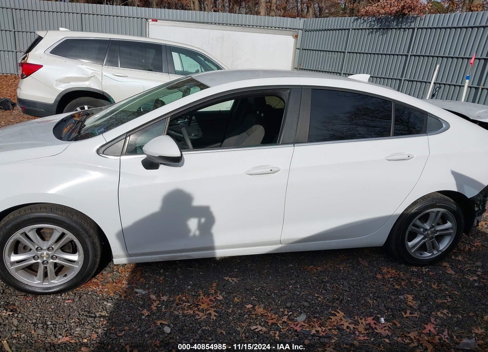 2017 CHEVROLET CRUZE LT AUTO VIN: 1G1BE5SM8H7193274