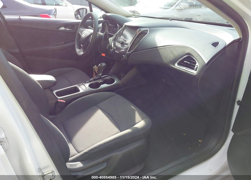 2017 CHEVROLET CRUZE LT AUTO VIN: 1G1BE5SM8H7193274