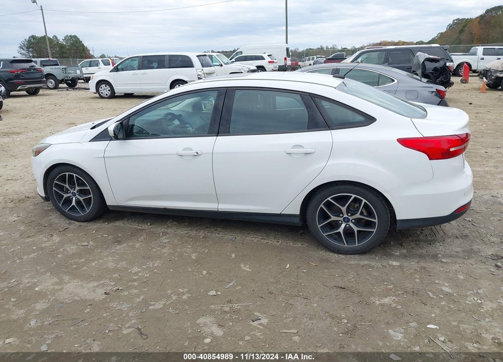 2018 FORD FOCUS SEL VIN: 1FADP3H27JL265430