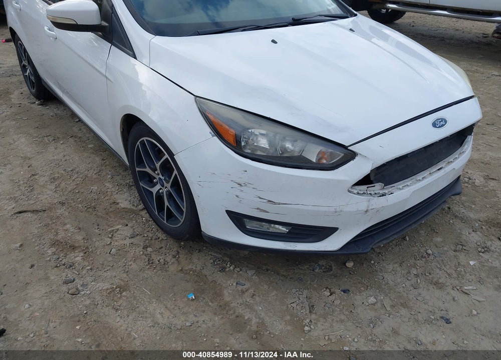 2018 FORD FOCUS SEL VIN: 1FADP3H27JL265430