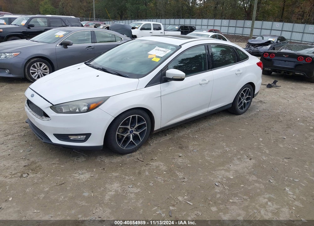 2018 FORD FOCUS SEL VIN: 1FADP3H27JL265430