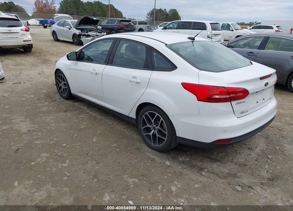 2018 FORD FOCUS SEL VIN: 1FADP3H27JL265430