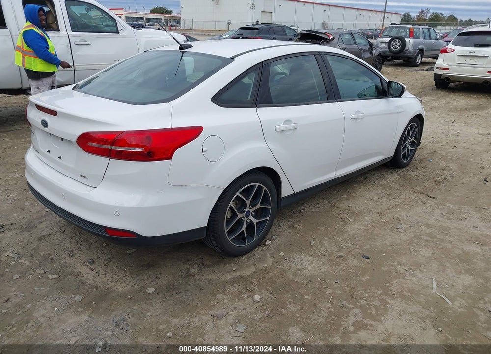 2018 FORD FOCUS SEL VIN: 1FADP3H27JL265430