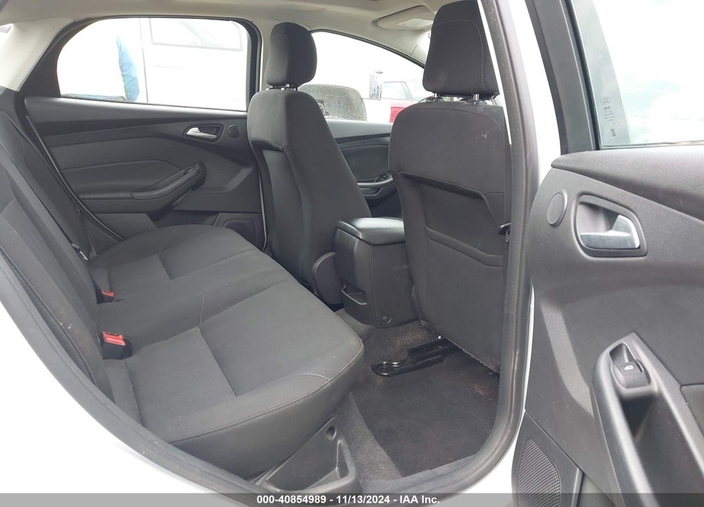 2018 FORD FOCUS SEL VIN: 1FADP3H27JL265430