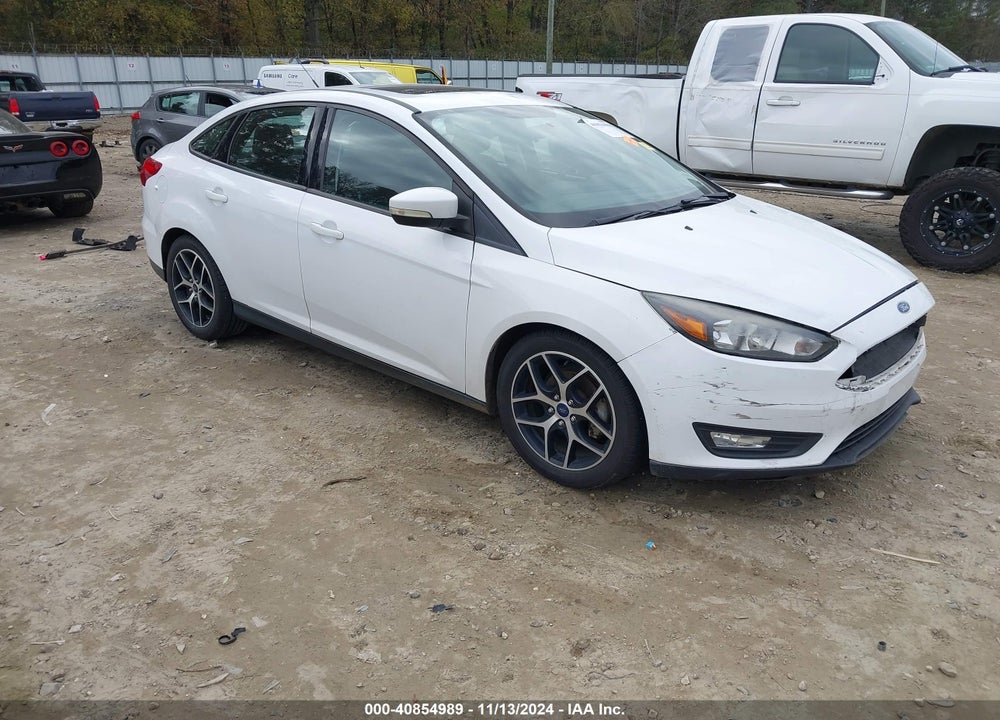 2018 FORD FOCUS SEL VIN: 1FADP3H27JL265430