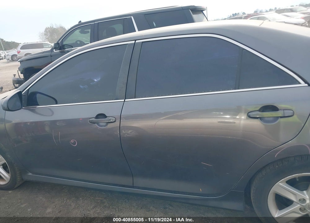 2014 TOYOTA CAMRY SE VIN: 4T1BF1FK0EU420195
