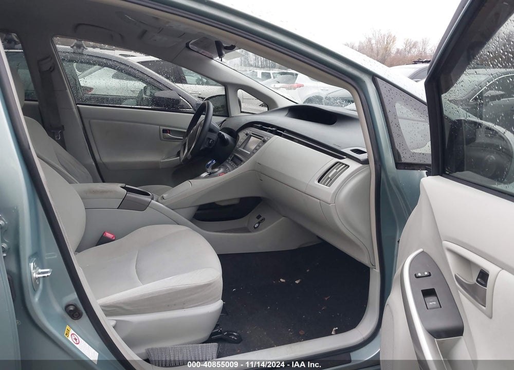 2013 TOYOTA PRIUS THREE VIN: JTDKN3DU4D1658607