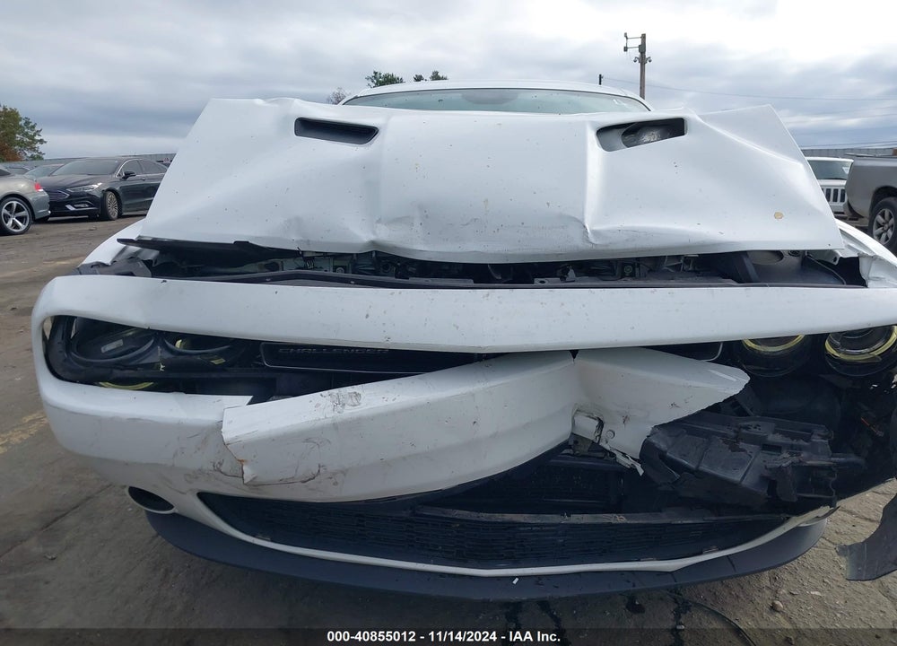 2016 DODGE CHALLENGER SXT VIN: 2C3CDZAGXGH184164
