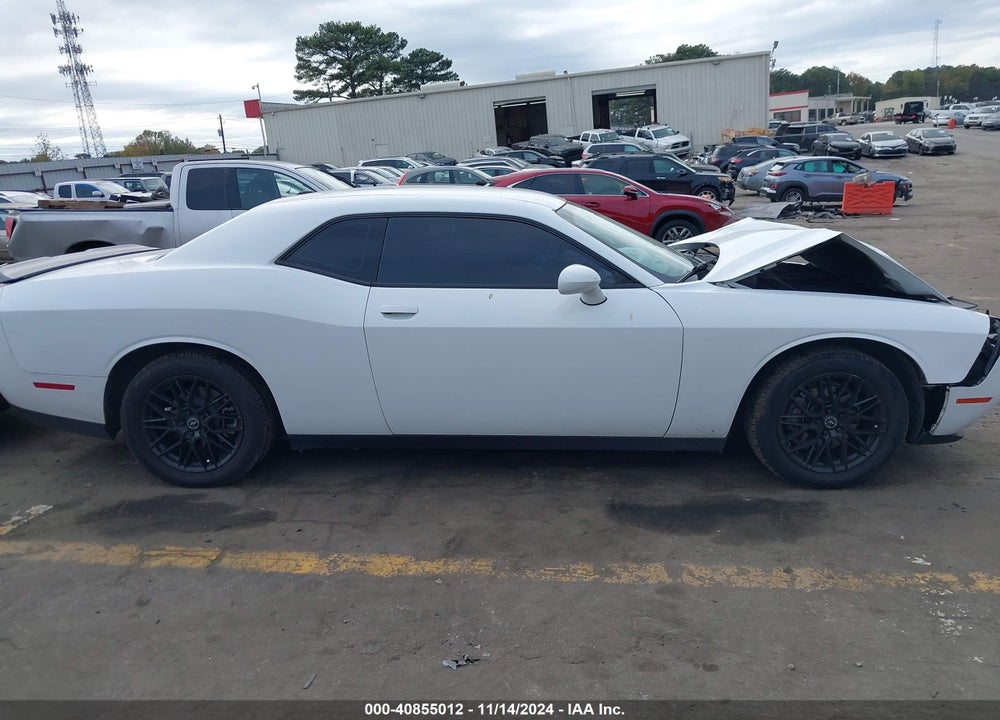 2016 DODGE CHALLENGER SXT VIN: 2C3CDZAGXGH184164