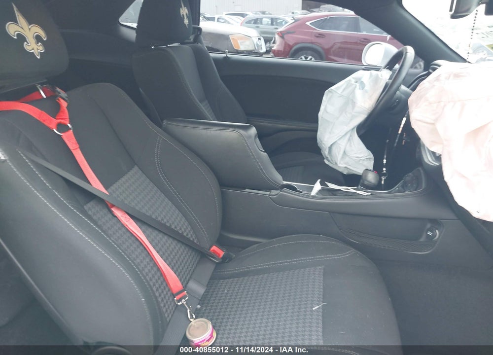 2016 DODGE CHALLENGER SXT VIN: 2C3CDZAGXGH184164