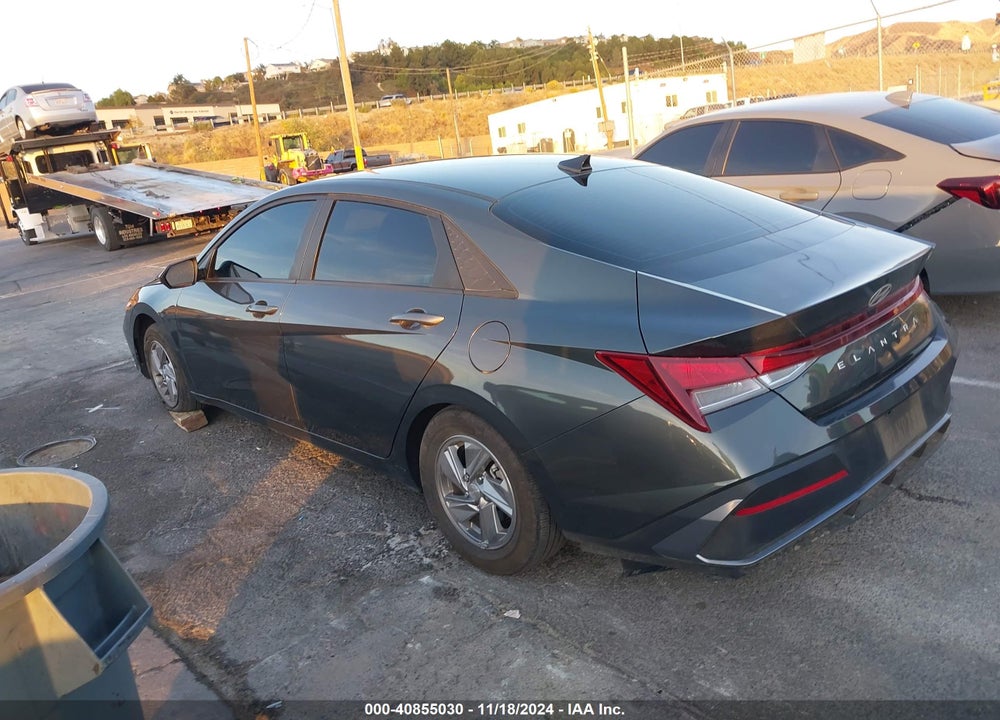2024 HYUNDAI ELANTRA SE VIN: KMHLL4DG1RU740161