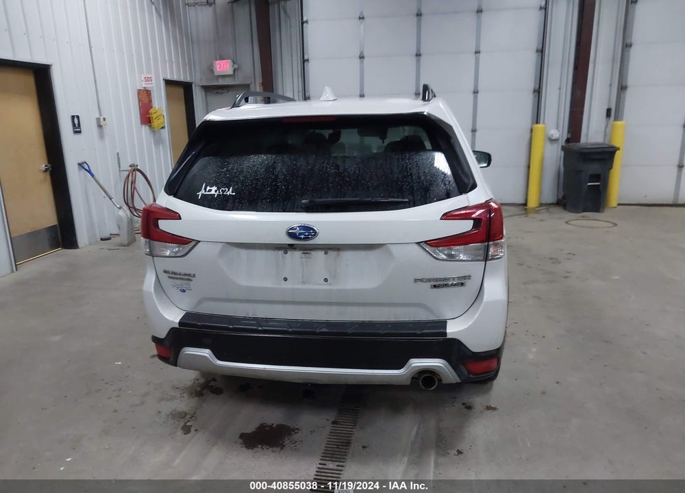 2020 SUBARU FORESTER TOURING VIN: JF2SKAXC1LH564773