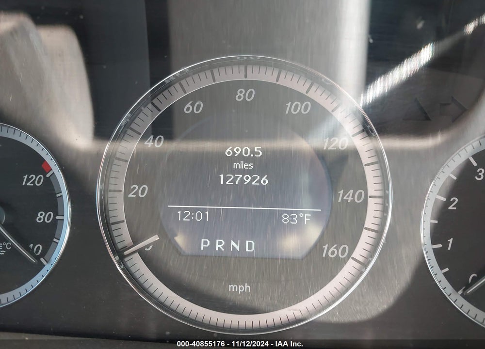 2009 MERCEDES-BENZ C 300 LUXURY/SPORT VIN: WDDGF54X39F202512