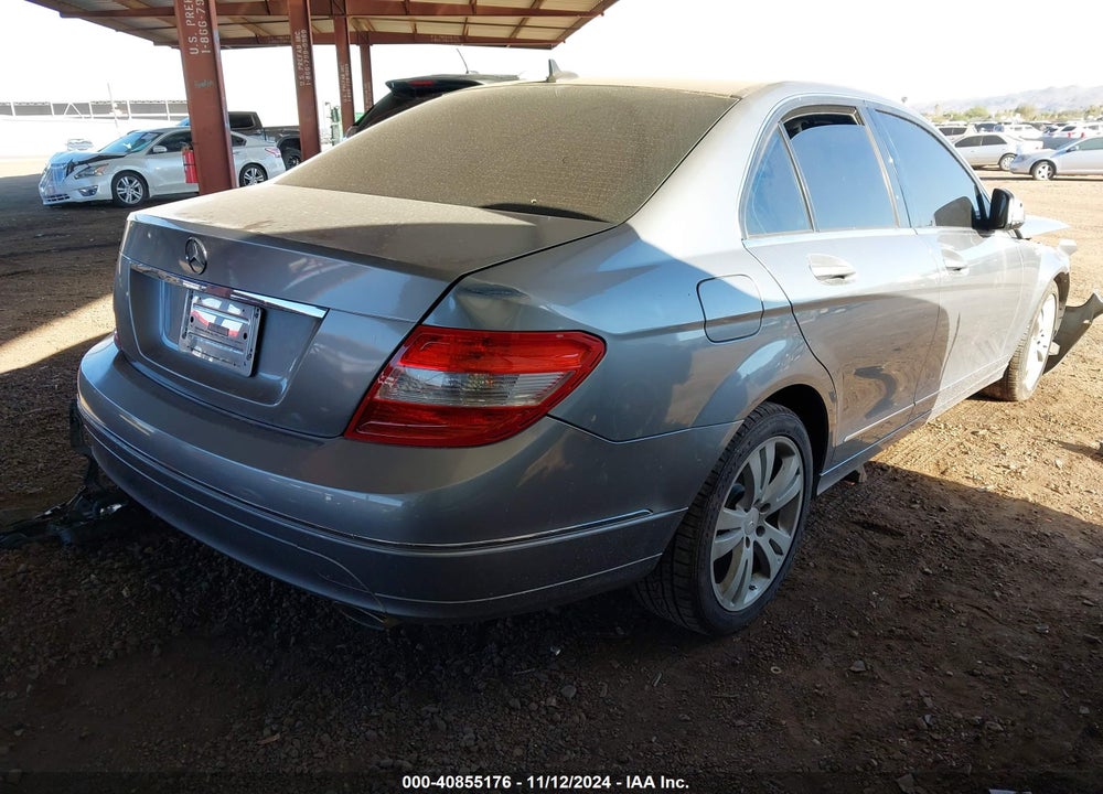 2009 MERCEDES-BENZ C 300 LUXURY/SPORT VIN: WDDGF54X39F202512