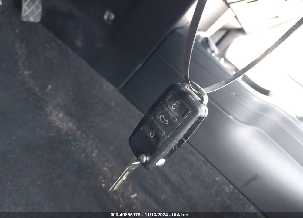 2009 VOLKSWAGEN NEW BEETLE 2.5L VIN: 3VWRW31C09M518309