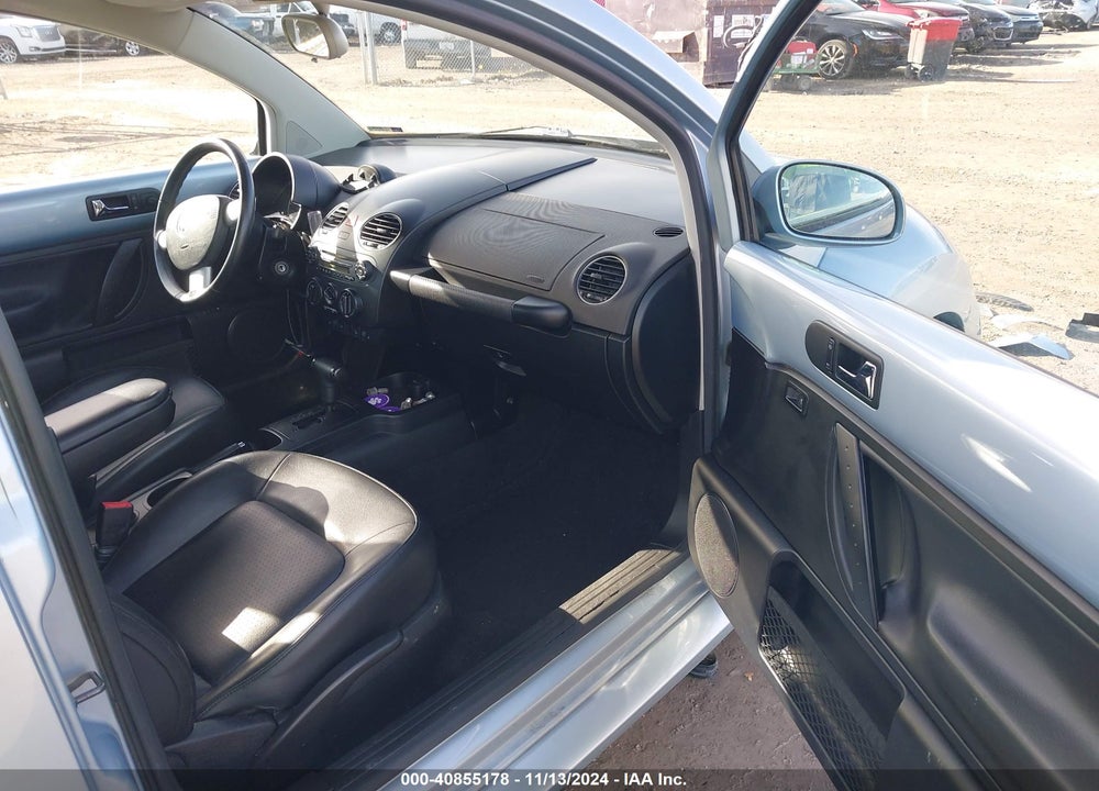 2009 VOLKSWAGEN NEW BEETLE 2.5L VIN: 3VWRW31C09M518309