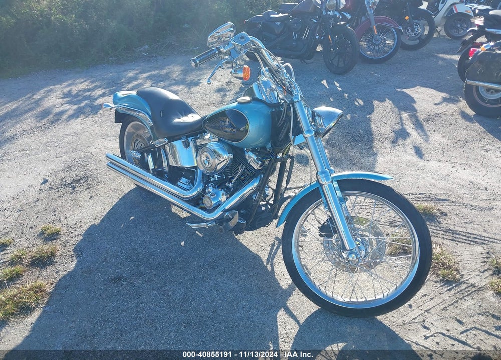 2007 HARLEY-DAVIDSON FXST CUSTOM VIN: 1HD1JL5197Y031570