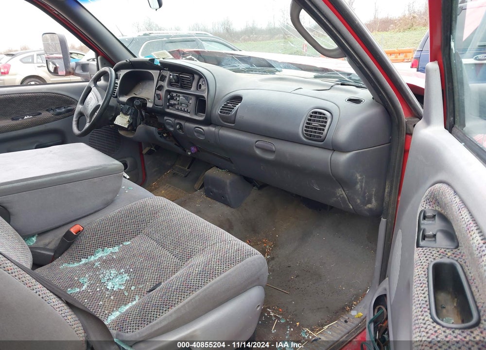2001 DODGE RAM 2500 ST VIN: 1B7KC23W31J589410