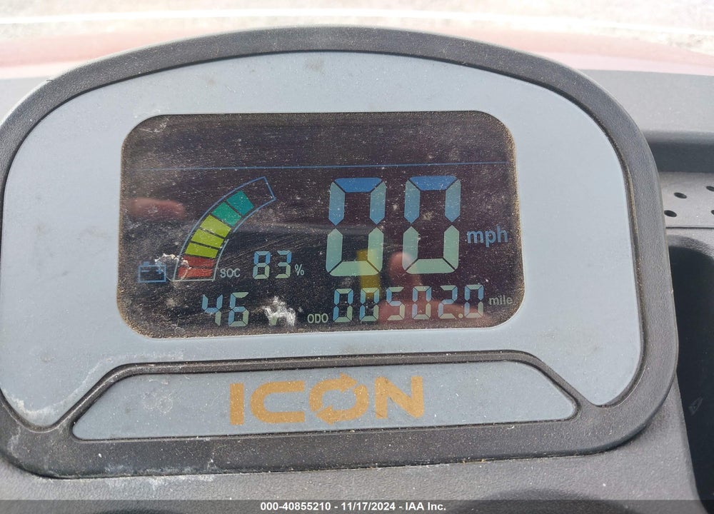 2020 GOLF CART ICON I40 VIN: LTA0028358