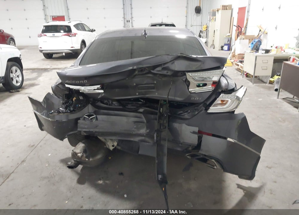 2018 HONDA ACCORD VIN: 1HGCV2F50JA031159