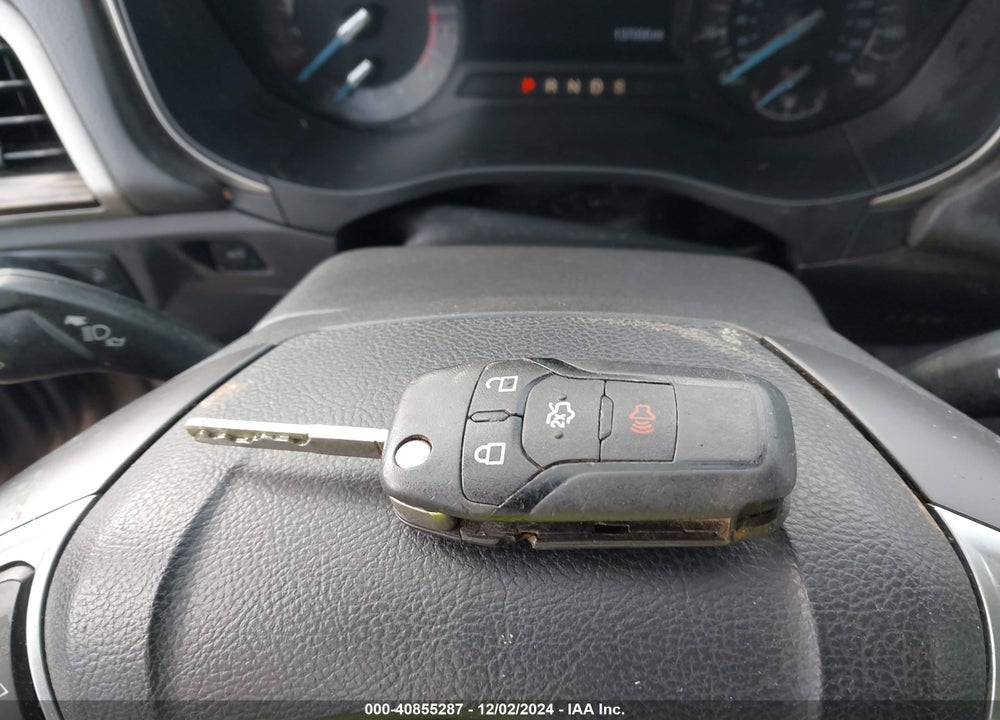 2014 FORD FUSION SE VIN: 3FA6P0HDXER111407
