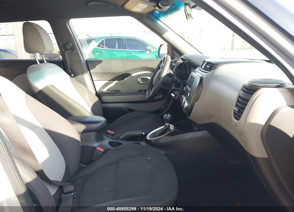 2019 KIA SOUL VIN: KNDJN2A28K7694318