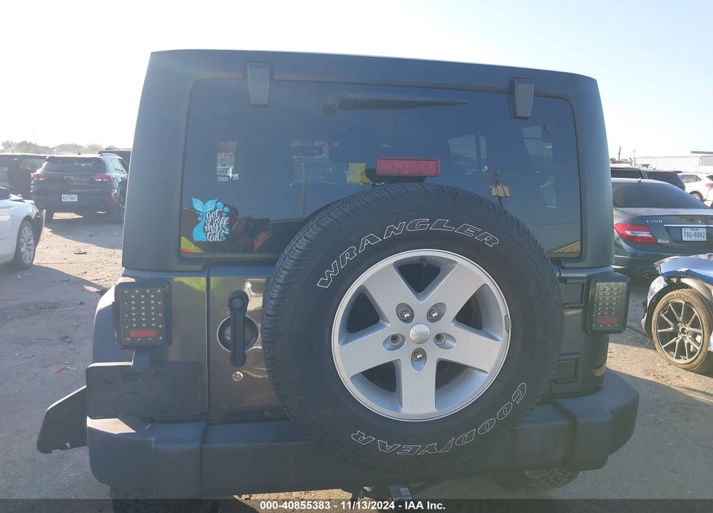 2017 JEEP WRANGLER UNLIMITED SPORT 4X4 VIN: 1C4BJWDG4HL540719