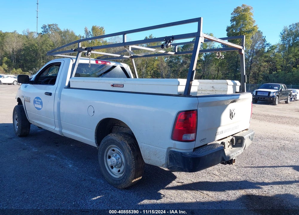 2018 RAM 2500 TRADESMAN 4X2 8' BOX VIN: 3C6LR4AT5JG282272