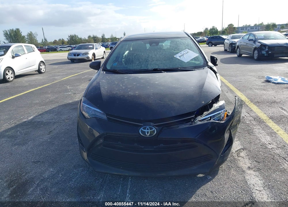 2017 TOYOTA COROLLA LE VIN: 5YFBURHE5HP618353