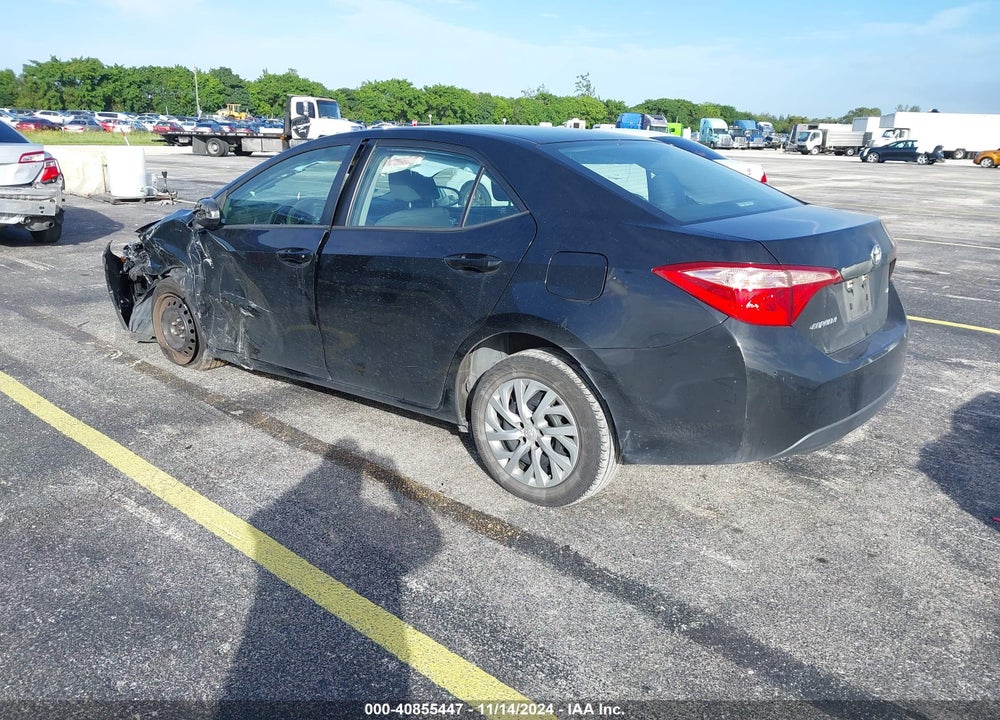2017 TOYOTA COROLLA LE VIN: 5YFBURHE5HP618353