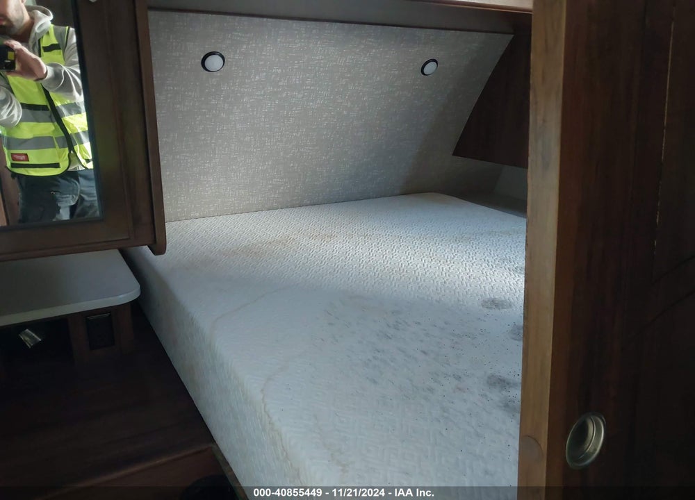 2019 HEARTLAND MALLARD TRAVEL TRAILER VIN: 5SFNB3225KE401904