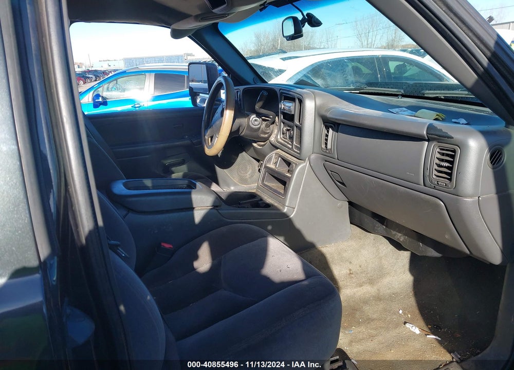 2003 GMC SIERRA 2500HD SLE VIN: 1GTHK29U23E202943