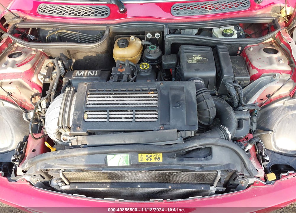 2003 MINI COOPER S VIN: WMWRE33403TD60770