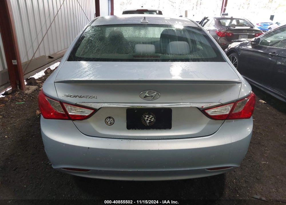 2013 HYUNDAI SONATA GLS VIN: 5NPEB4AC1DH505666