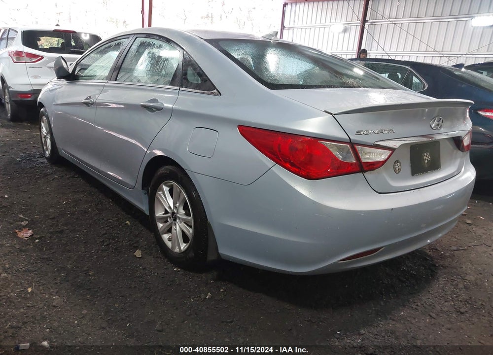 2013 HYUNDAI SONATA GLS VIN: 5NPEB4AC1DH505666
