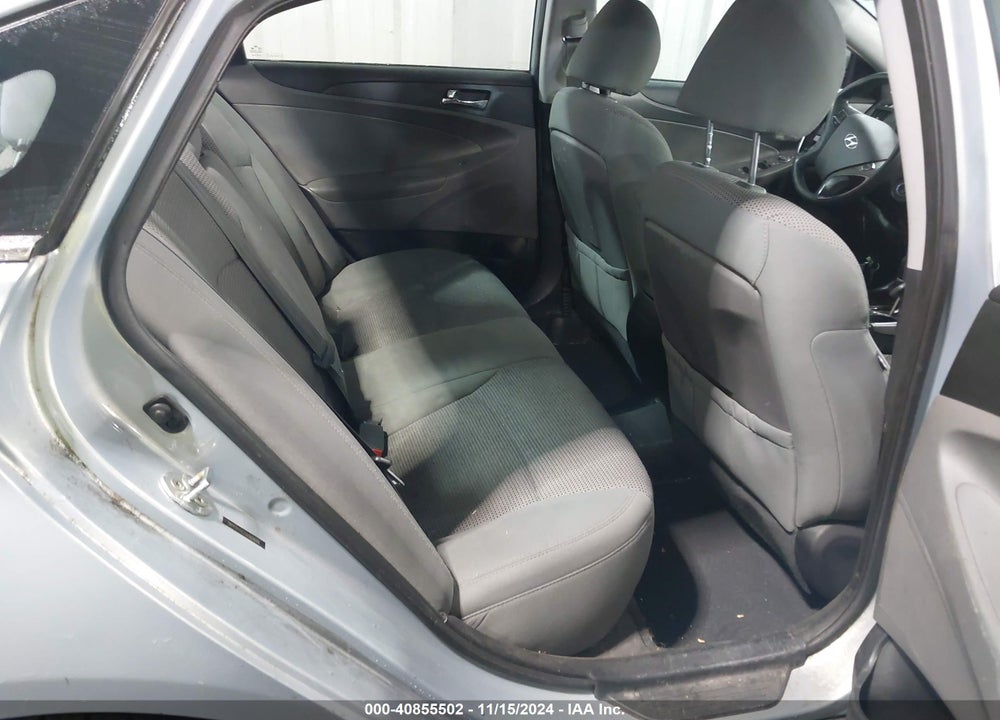 2013 HYUNDAI SONATA GLS VIN: 5NPEB4AC1DH505666