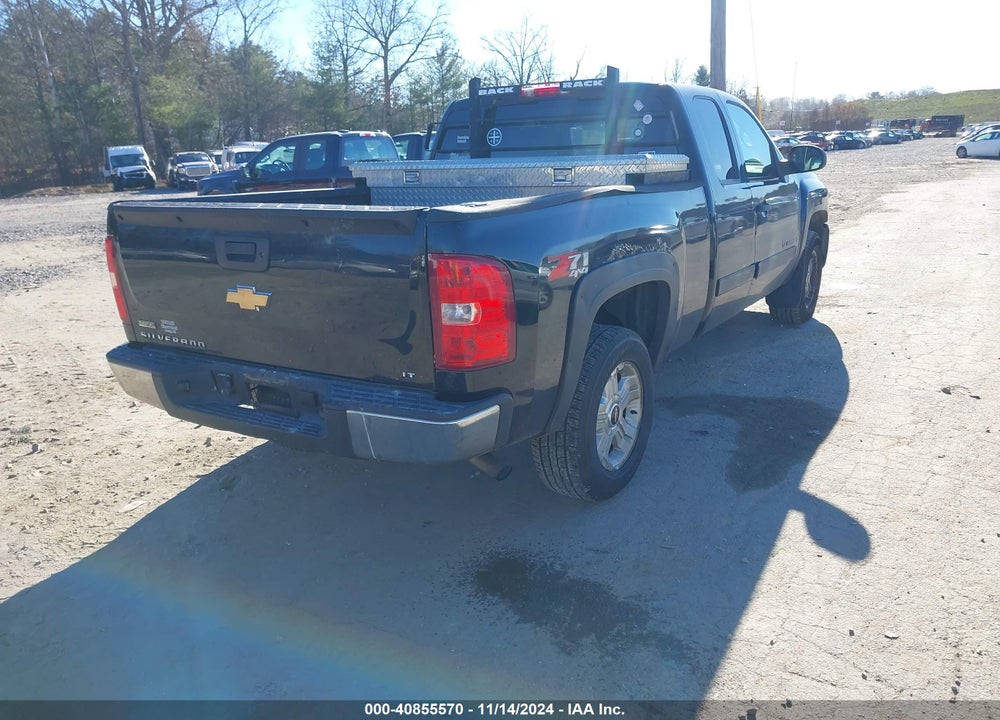 2007 CHEVROLET SILVERADO 1500 LT1 VIN: 2GCEK190671720314