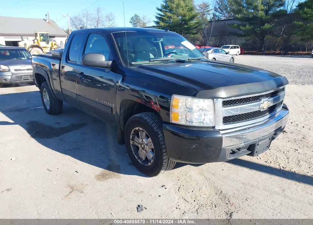 2007 CHEVROLET SILVERADO 1500 LT1 VIN: 2GCEK190671720314