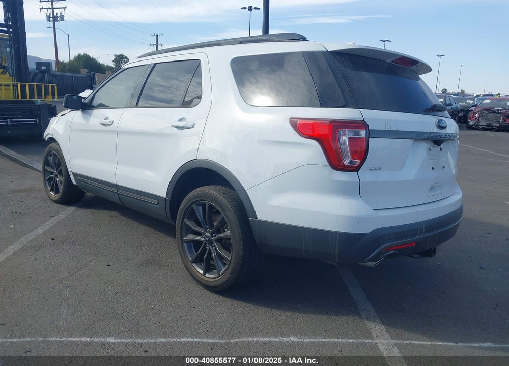 2017 FORD EXPLORER XLT VIN: 1FM5K7D88HGE38935