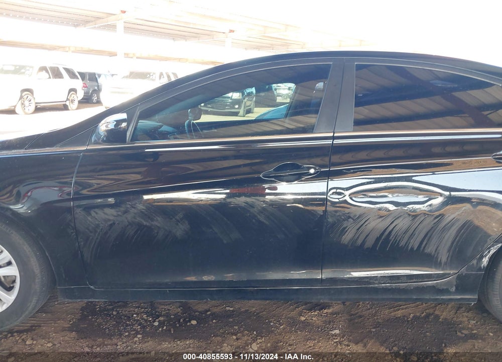 2011 HYUNDAI SONATA VIN: 5NPEB4AC6BH266760