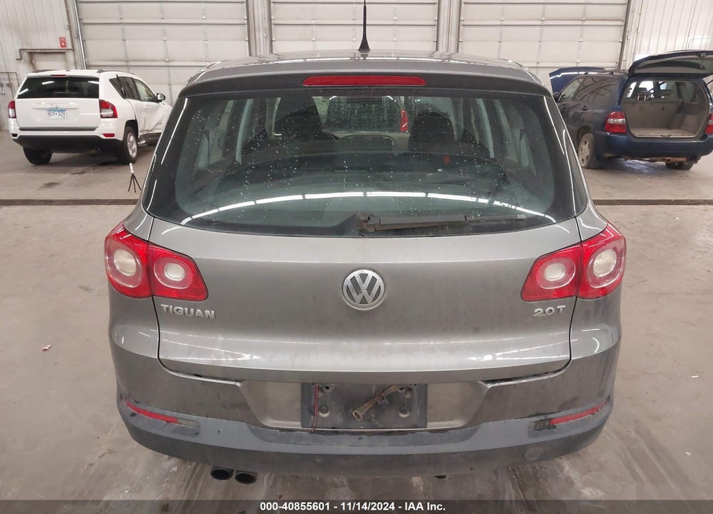 2009 VOLKSWAGEN TIGUAN S/SE/SEL VIN: WVGAV75N09W512981