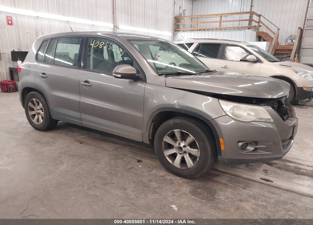 2009 VOLKSWAGEN TIGUAN S/SE/SEL VIN: WVGAV75N09W512981