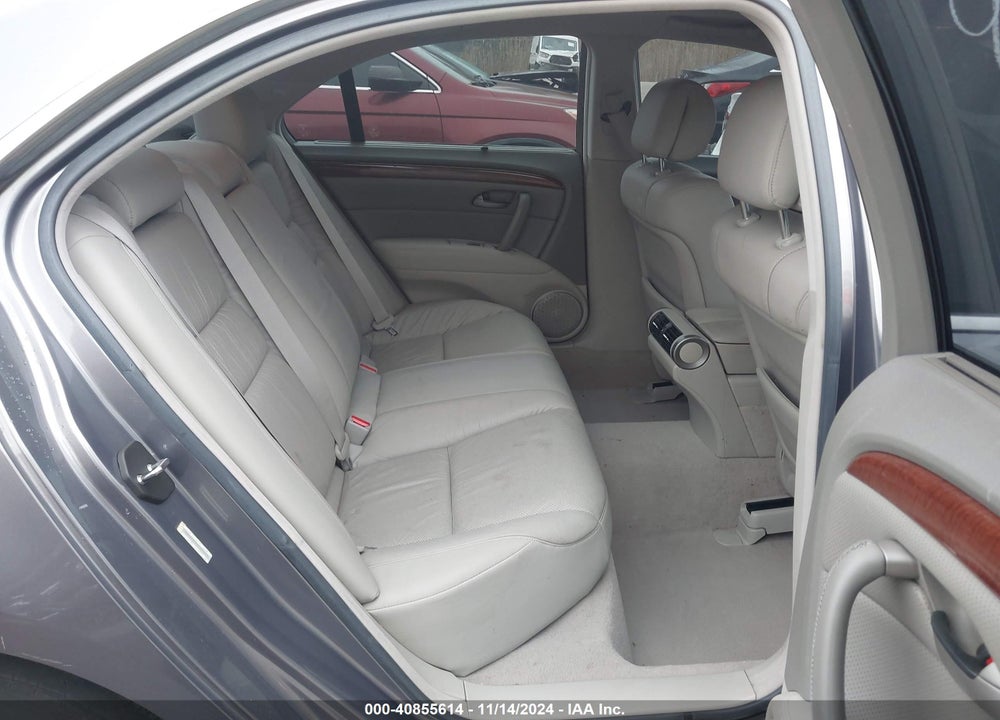 2006 ACURA RL 3.5 VIN: JH4KB16586C007652