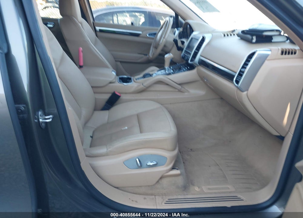 2013 PORSCHE CAYENNE VIN: WP1AA2A28DLA10159