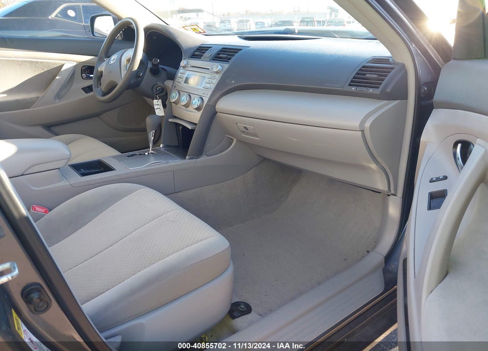 2009 TOYOTA CAMRY LE VIN: 4T1BE46KX9U288413