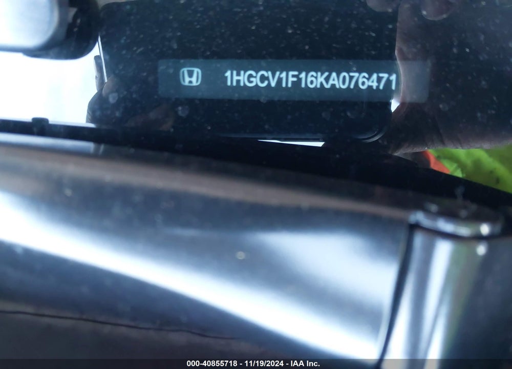 2019 HONDA ACCORD LX VIN: 1HGCV1F16KA076471