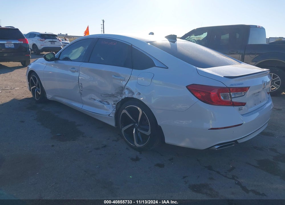 2022 HONDA ACCORD VIN: 1HGCV1F42NA027055
