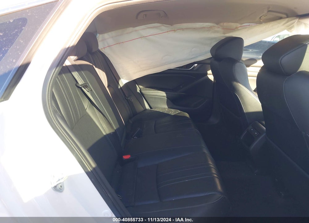2022 HONDA ACCORD VIN: 1HGCV1F42NA027055