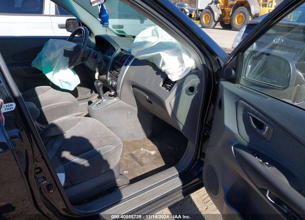 2007 HYUNDAI TUCSON LIMITED/SE VIN: KM8JN72D27U668069